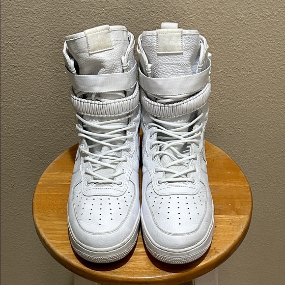 Nike SF Air Force 1 High White 903270-100 - Picture 3 of 5